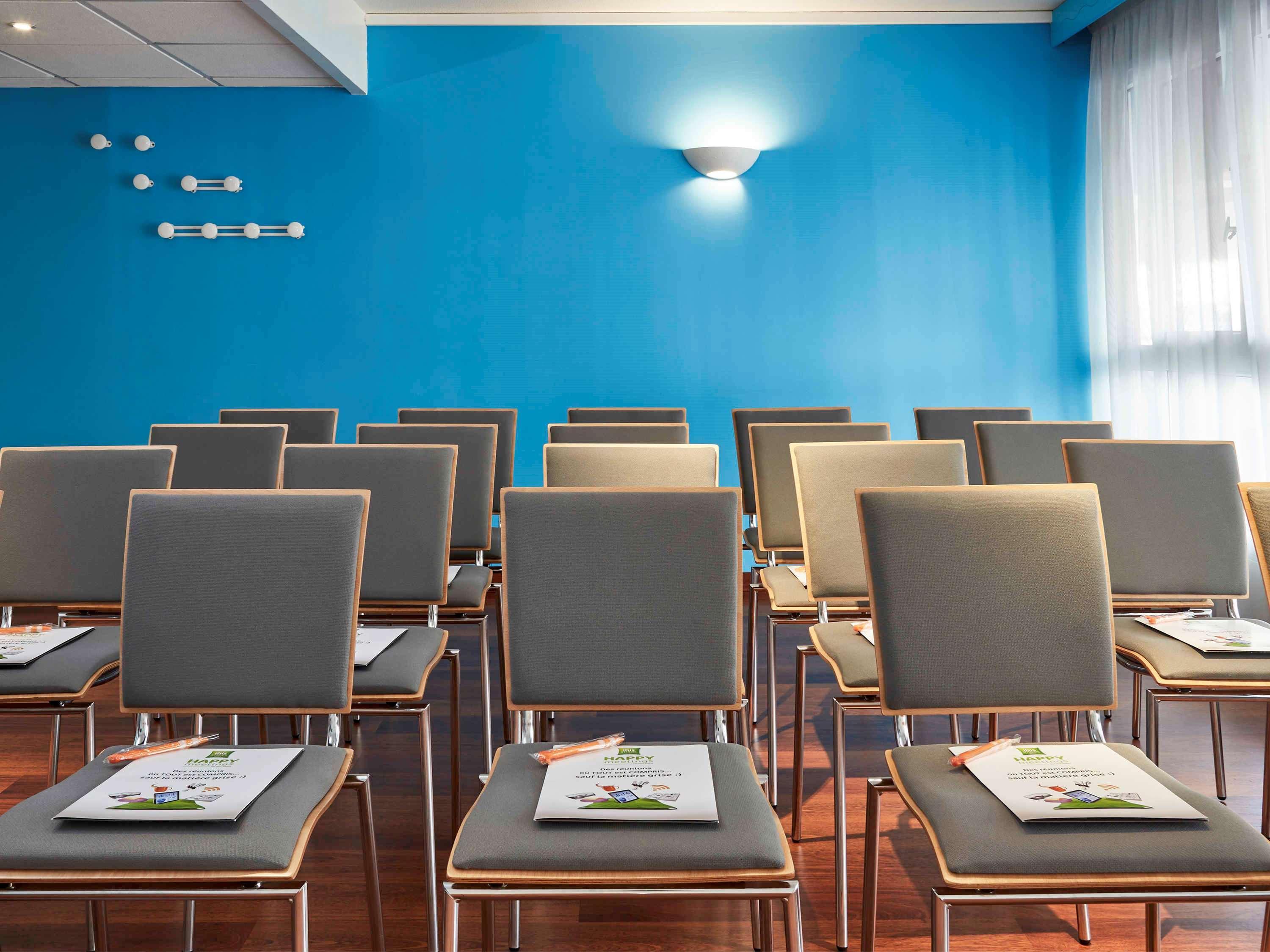 Ibis Styles Toulon Centre Port Hotel Buitenkant foto
