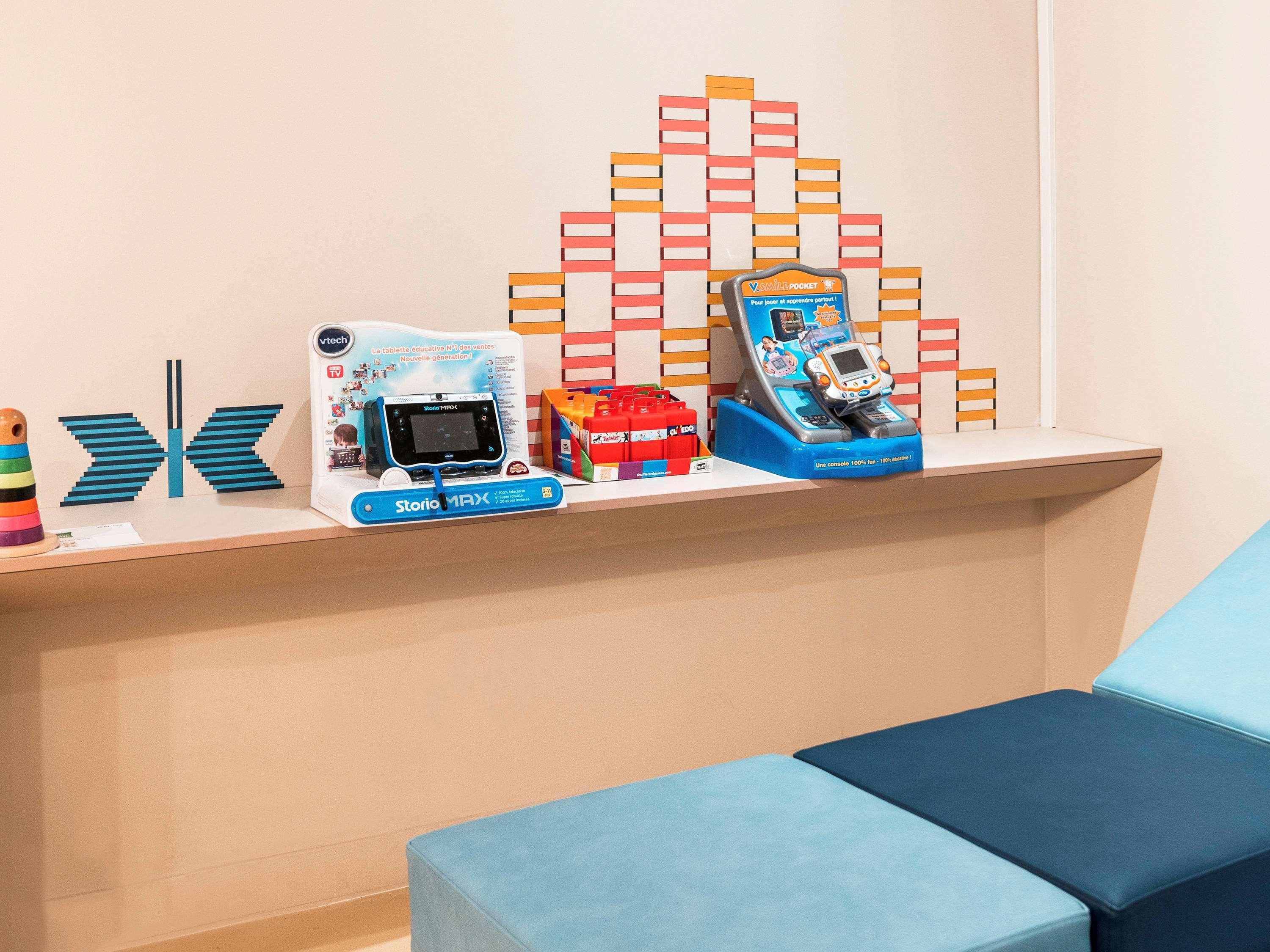 Ibis Styles Toulon Centre Port Hotel Buitenkant foto