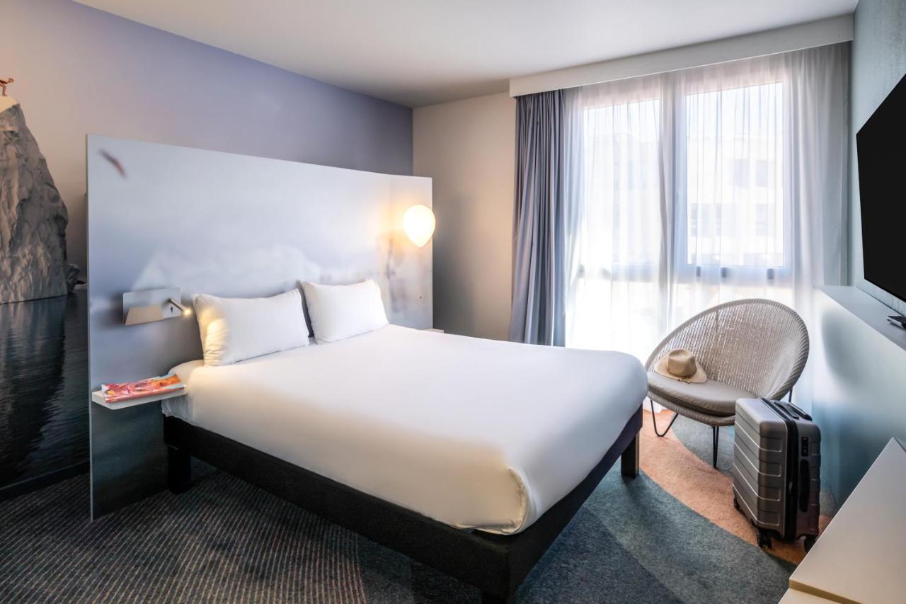 Ibis Styles Toulon Centre Port Hotel Buitenkant foto