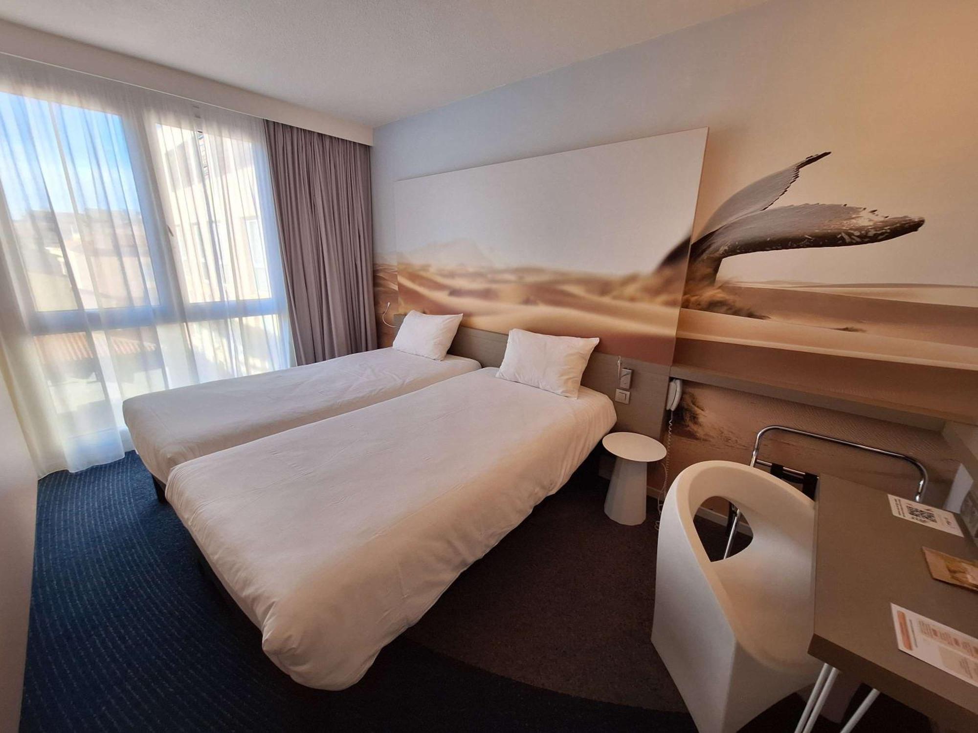 Ibis Styles Toulon Centre Port Hotel Buitenkant foto
